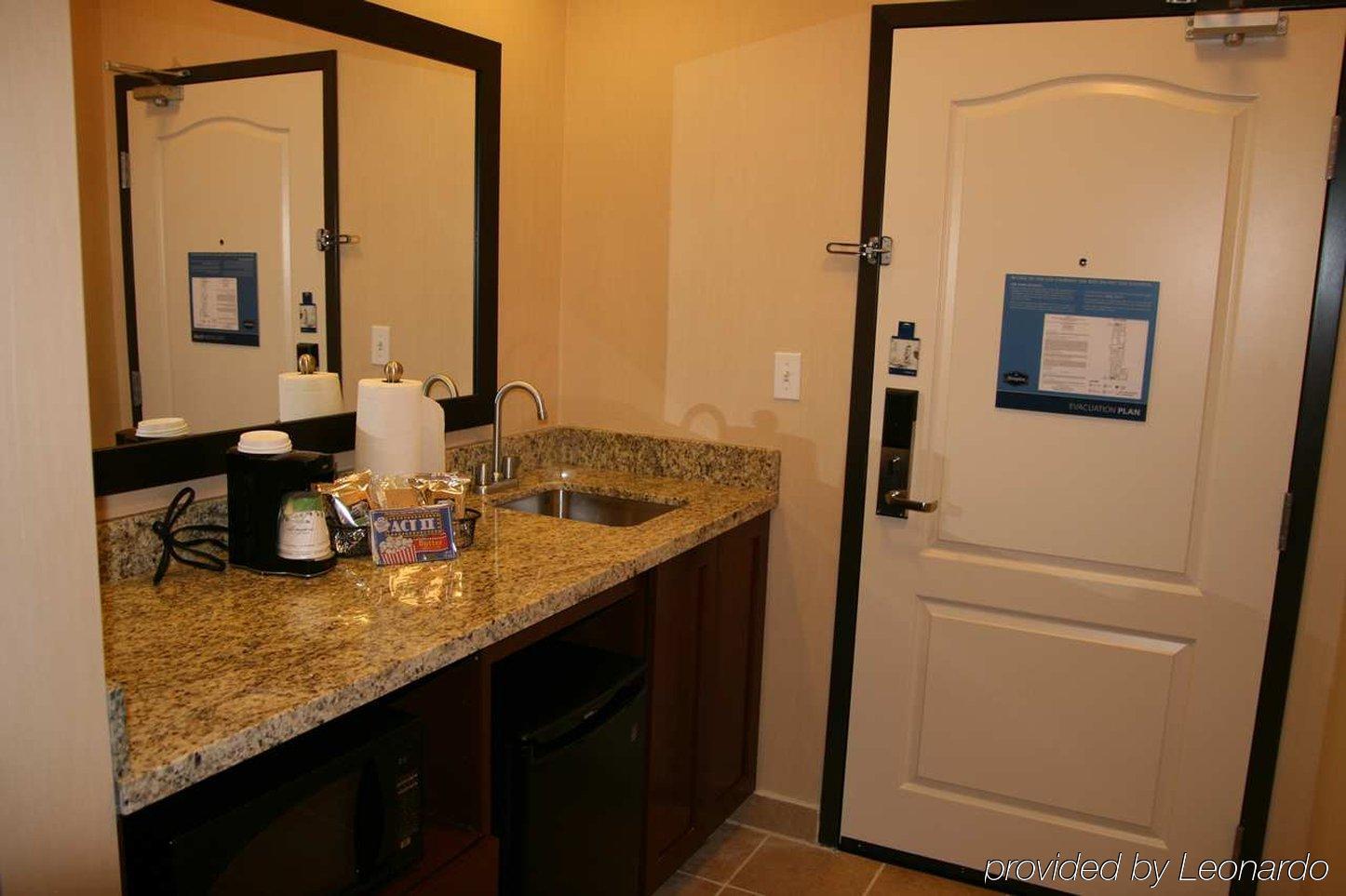 Hampton Inn & Suites New Castle, Pa Pokój zdjęcie